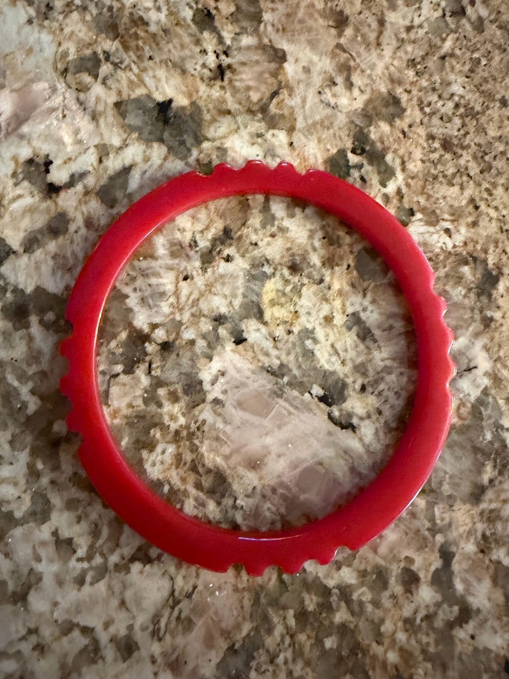 Vintage Bakelite Art Deco Thin Textured Carved Red Bangle Bracelet